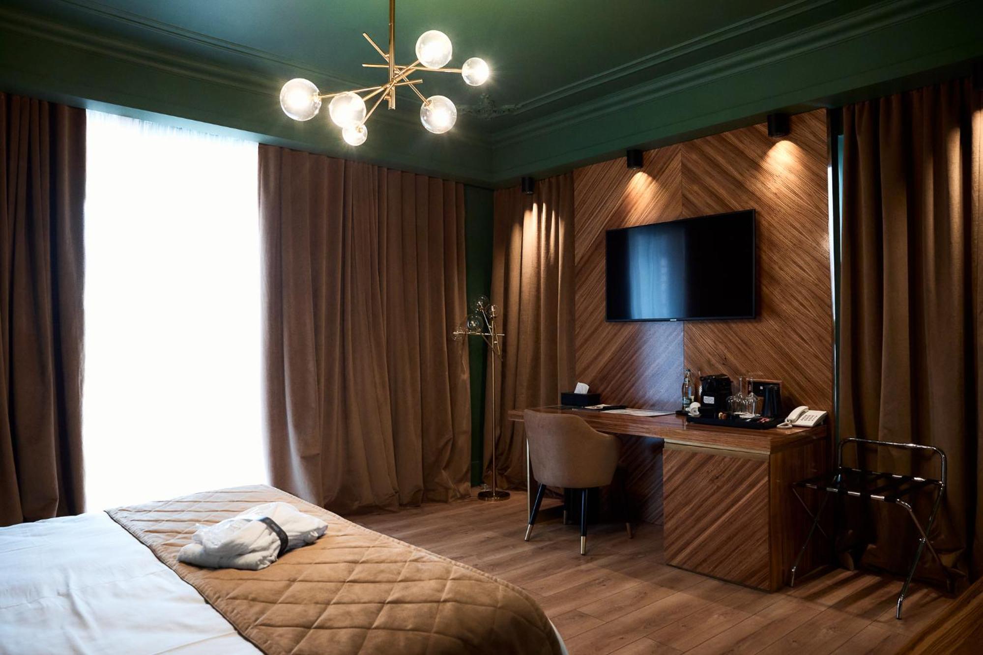 Hotel Viena 萨图马雷 外观 照片